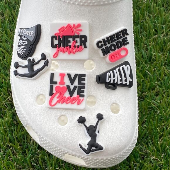 7 Cheerleader Crocs Jibbitz Charms Bundle - Picture 2 of 4